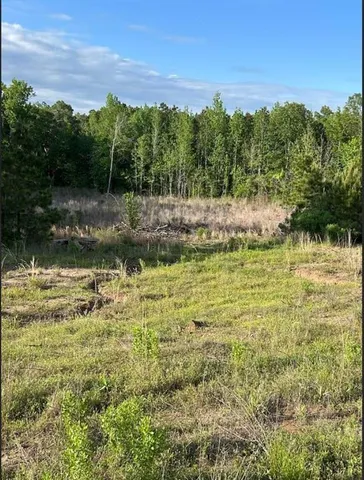 a view of a lake view