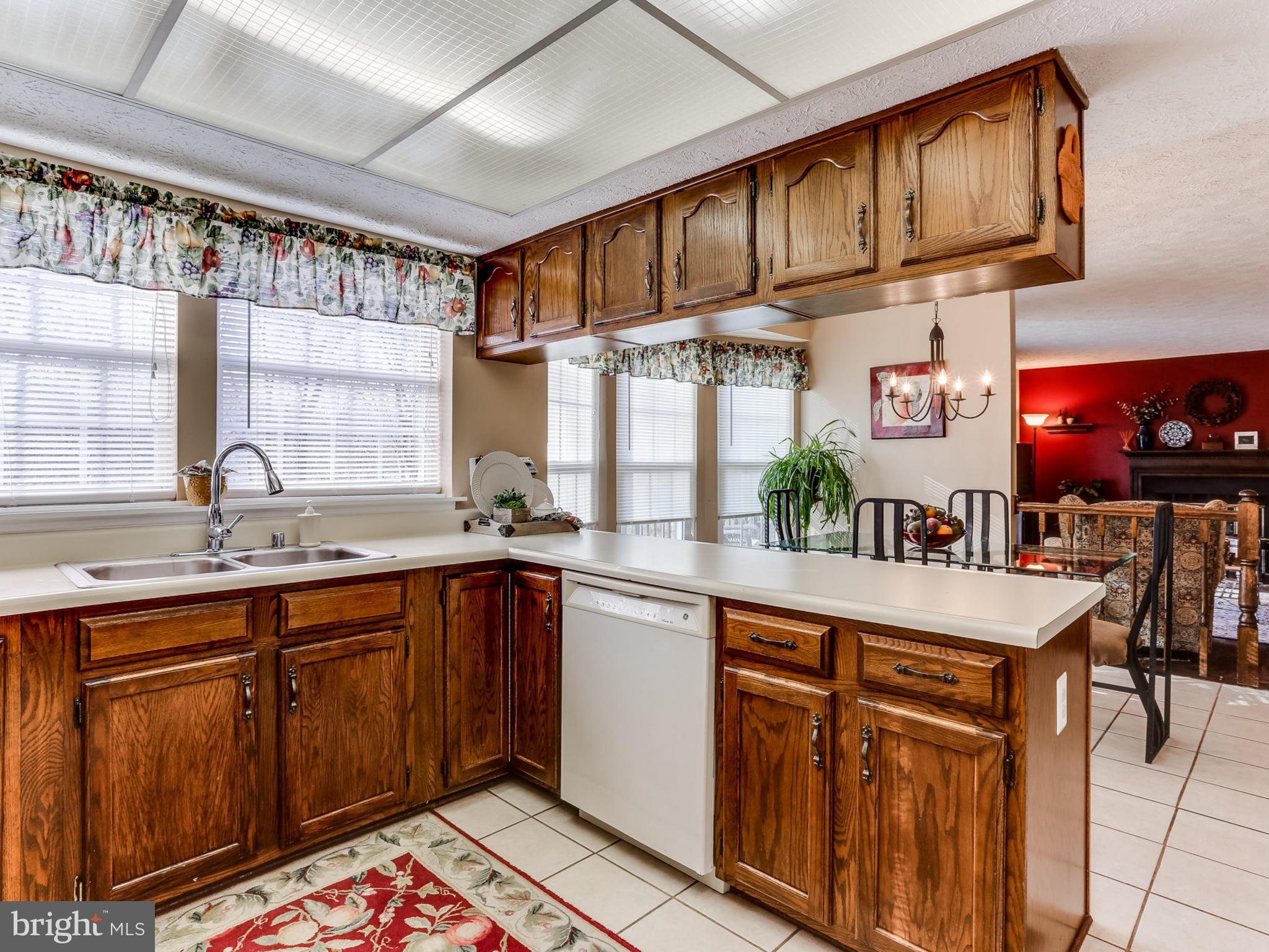 9412 Spring Water Path Jessup, MD 20794 - Photo 8 of 27 Kitchen