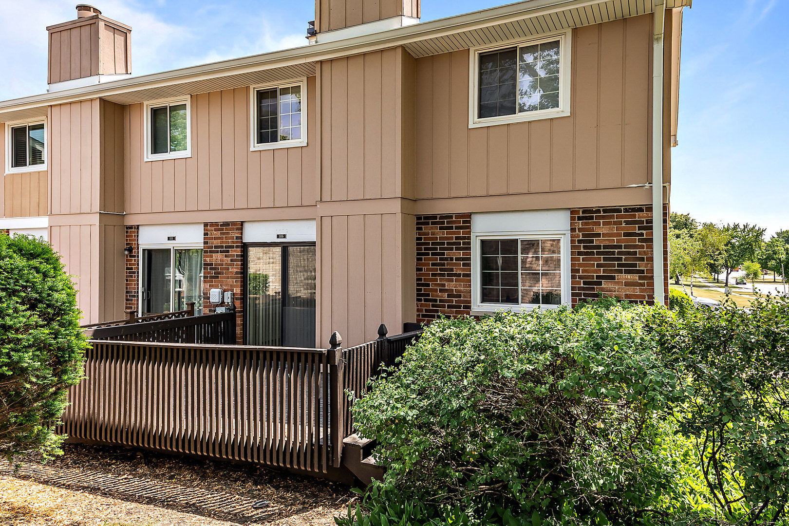 1105 Rhodes Court Wheaton, IL 60189 - Photo 18 of 22 front view of a house