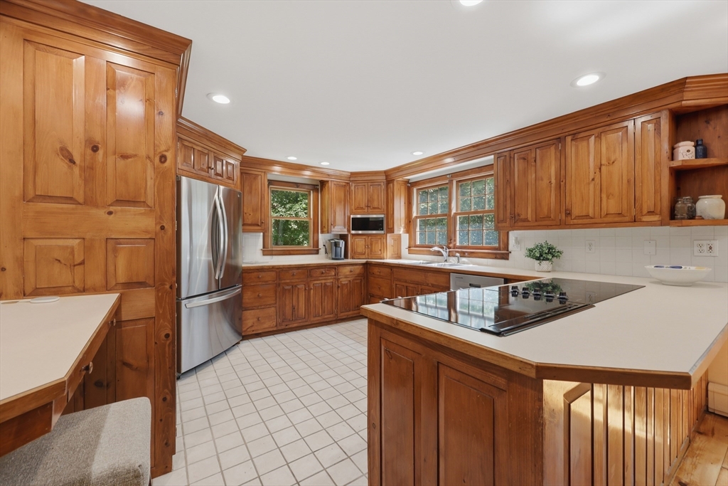 148 Main Street Townsend, MA 01469 - Photo 8 of 42