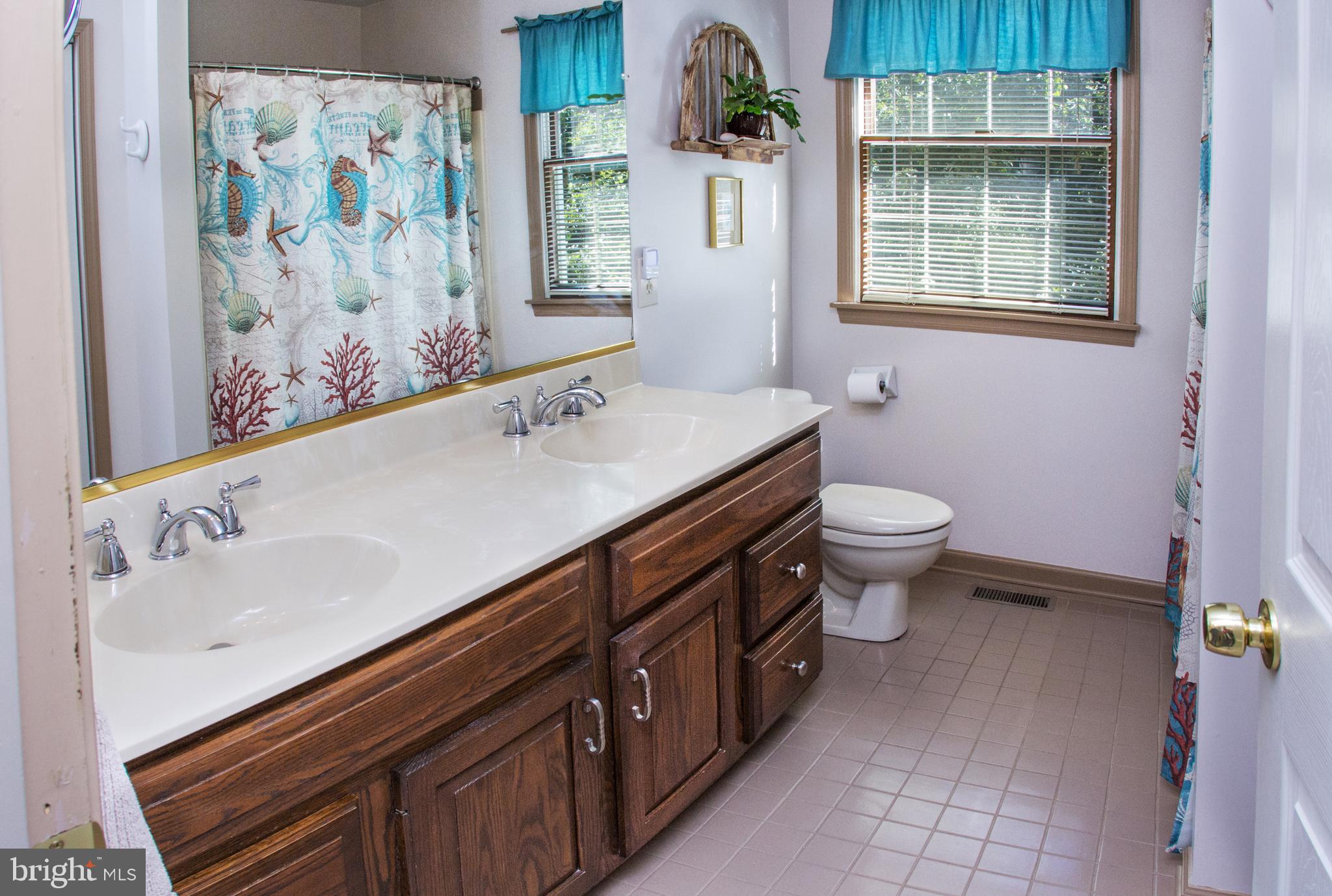 14 Brotherton Road Shamong, NJ 08088 - Photo 23 of 36 upstairs full bath
