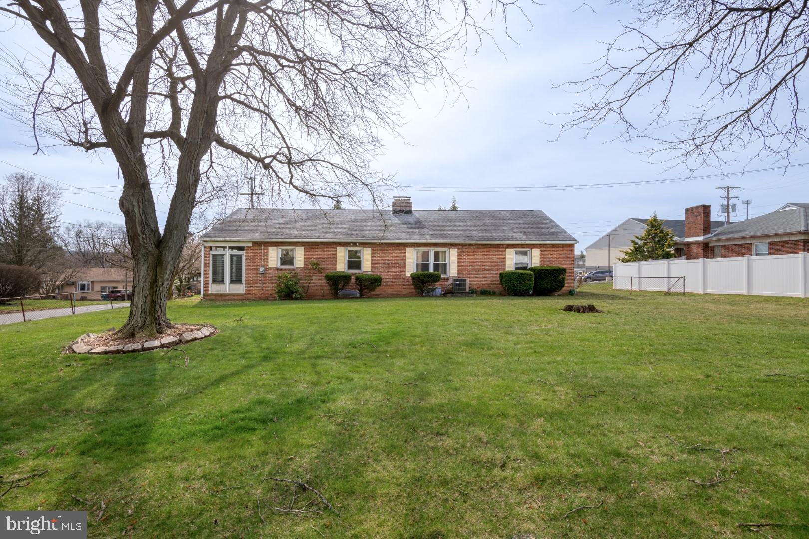 15 Gateway Road York, PA 17403 - Photo 22 of 25 Gallery Image 22