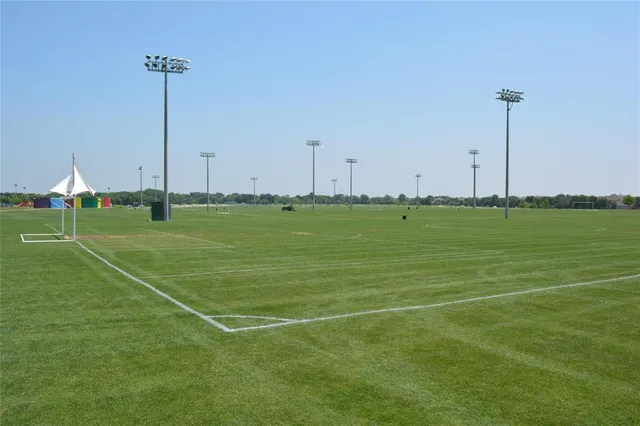 $629,990 | 817 Rushmore Drive, Allen, TX 75002