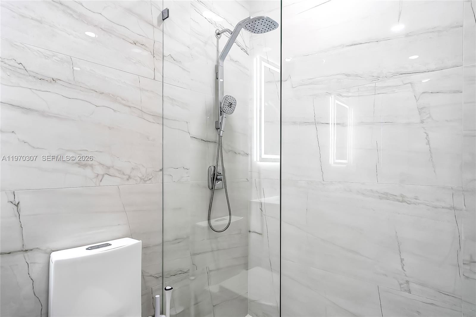 4566 Ficus Street Hollywood, FL 33021 - Photo 12 of 73