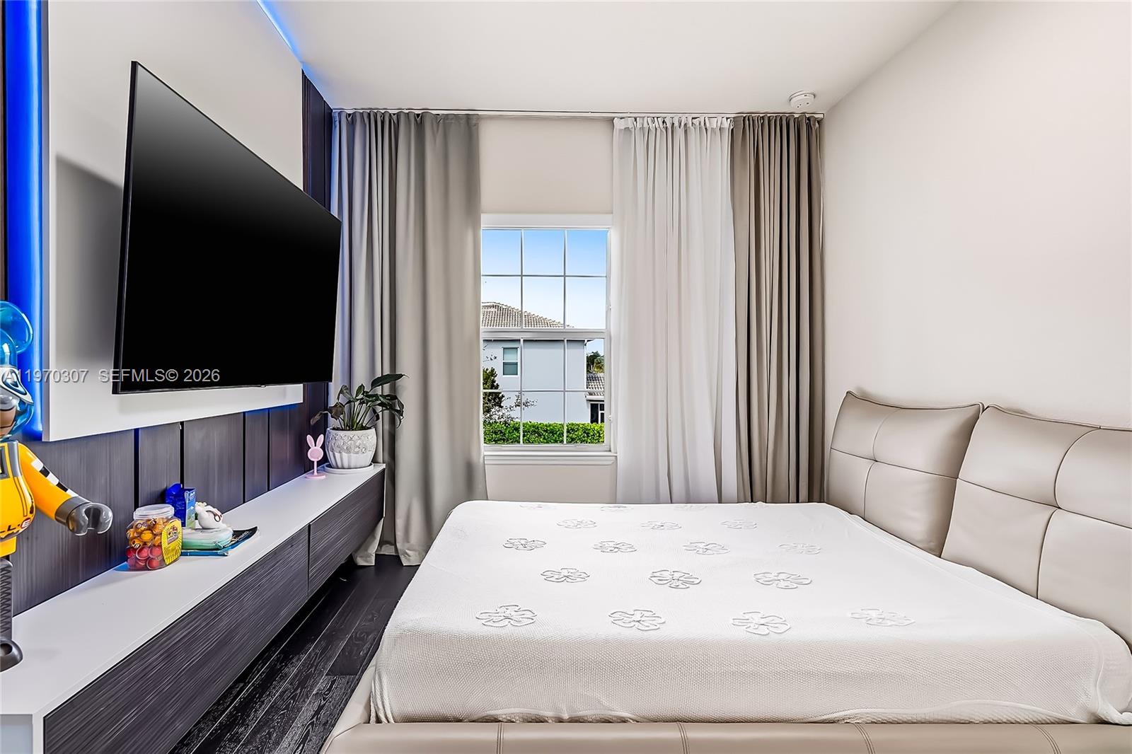 4566 Ficus Street Hollywood, FL 33021 - Photo 20 of 73