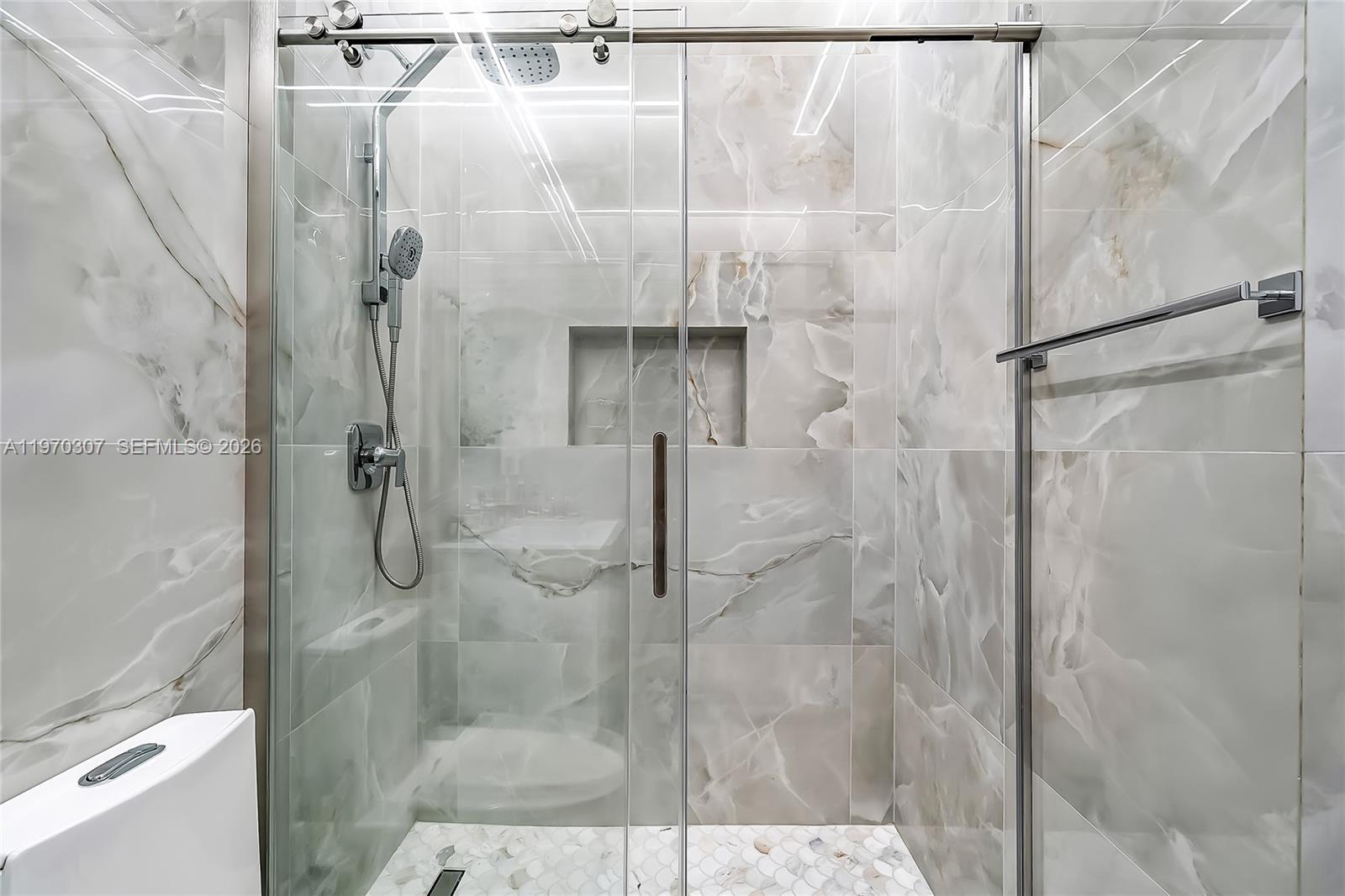 4566 Ficus Street Hollywood, FL 33021 - Photo 23 of 73