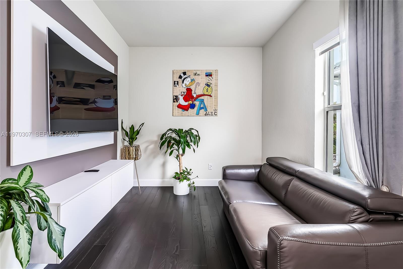 4566 Ficus Street Hollywood, FL 33021 - Photo 36 of 73