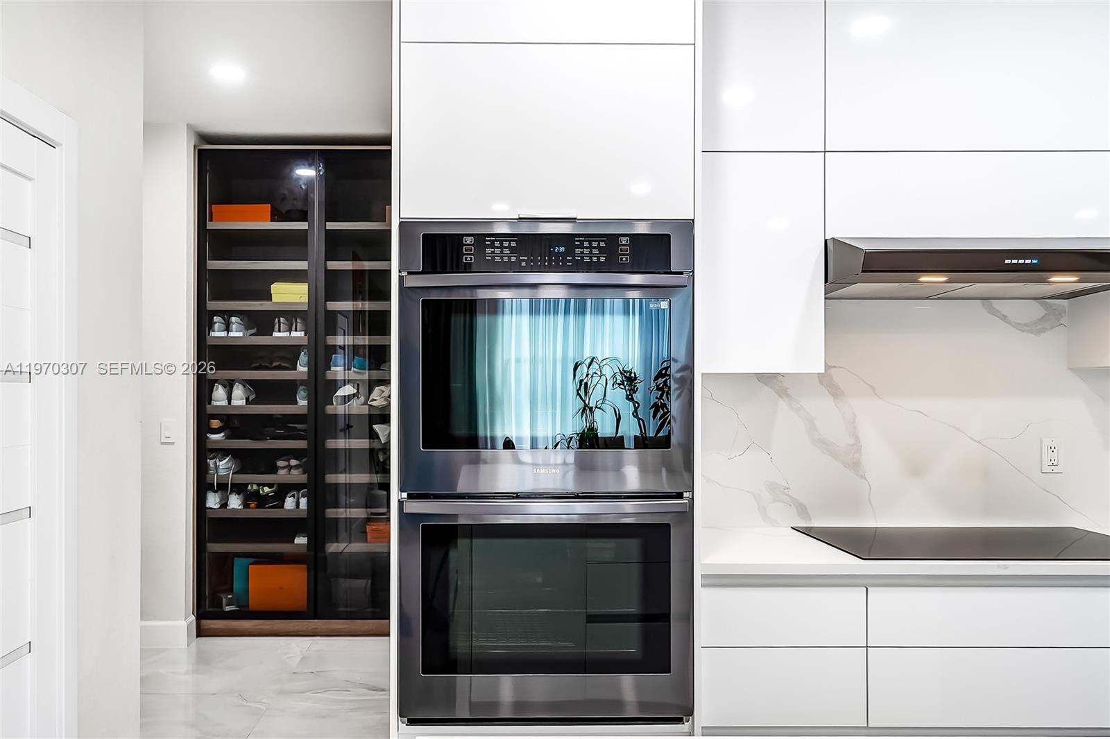 4566 Ficus Street Hollywood, FL 33021 - Photo 5 of 73