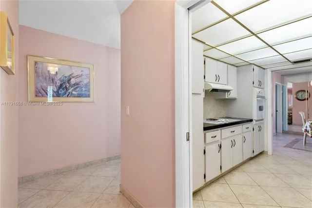 $599,000 | 1124 Northeast 3rd Street, Hallandale Beach, FL 33009