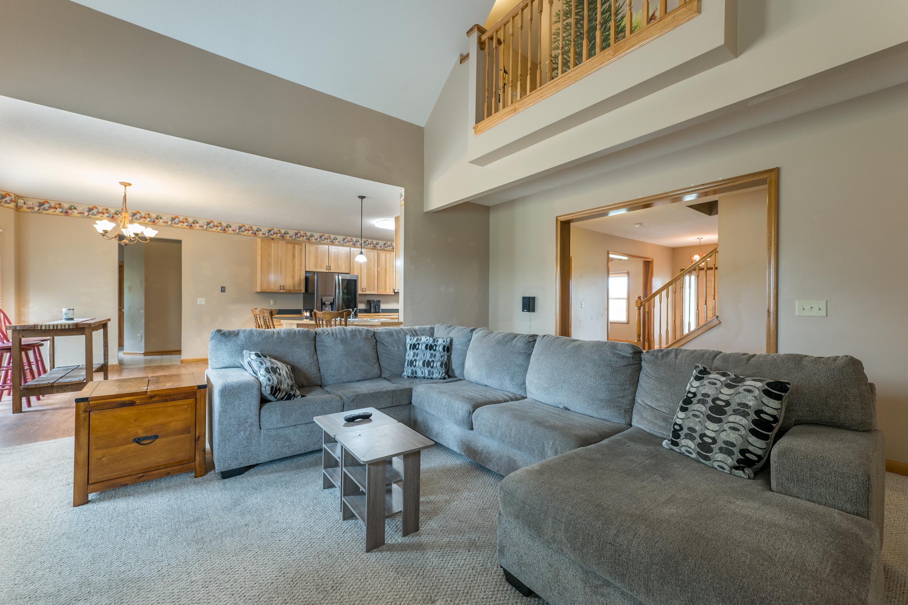 4640 Winchester Southern Road Circleville, OH 43113 - Photo 29 of 69 Great Room