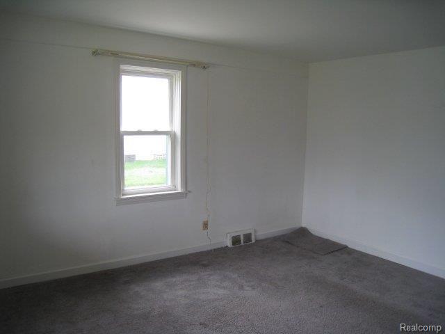 4504 Harrison Street Inkster, MI 48141 - Photo 7 of 9 Intrerior