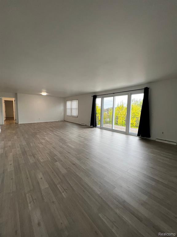 5313 Territorial Road, Unit 206 Grand Blanc, MI 48439 - Photo 2 of 12