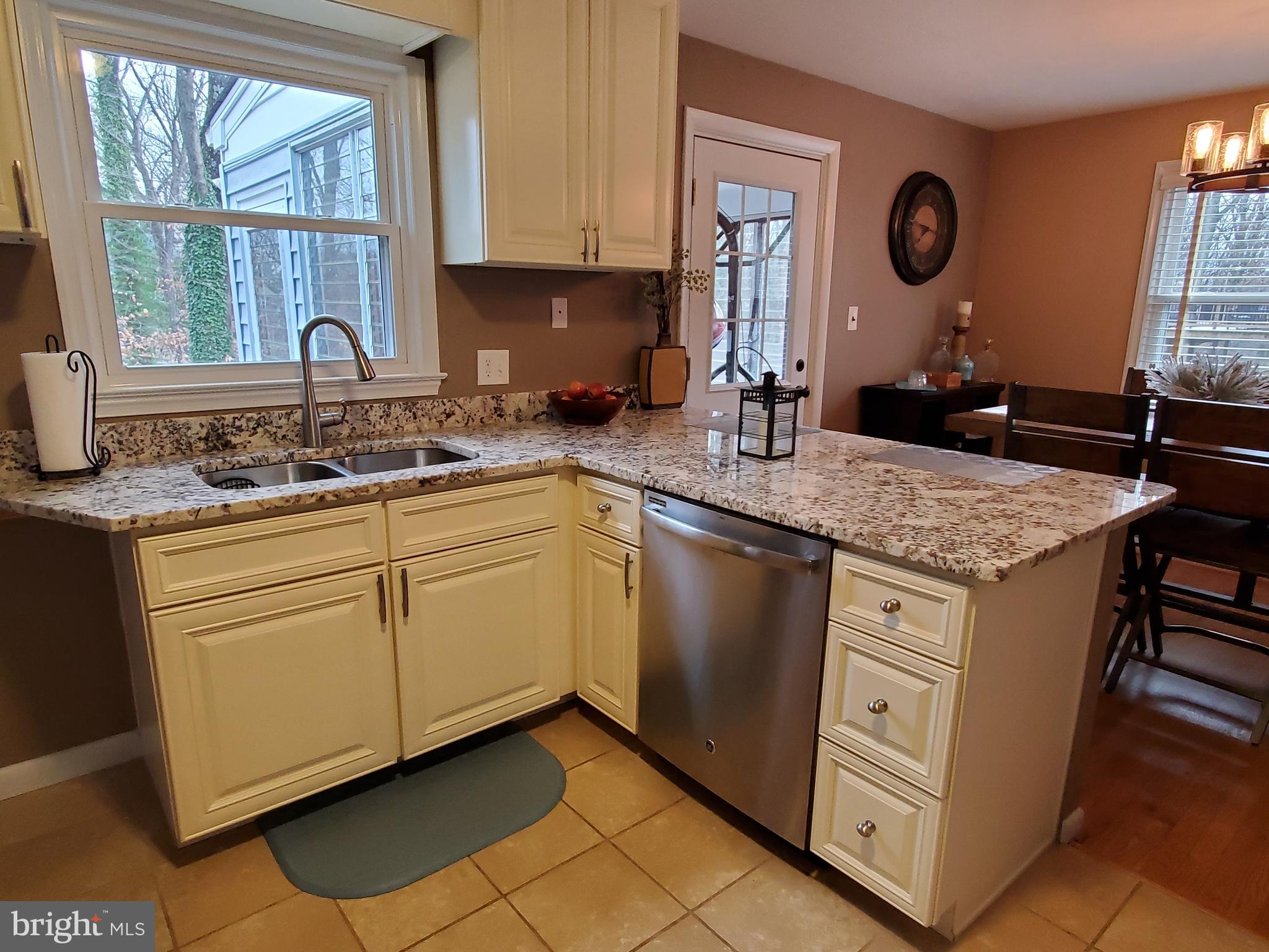 125 Hillside Road Catonsville, MD 21228 - Photo 15 of 25 Gallery Image 15