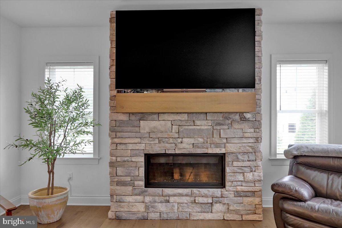 1089 Lititz Bend Drive Lititz, PA 17543 - Photo 13 of 55