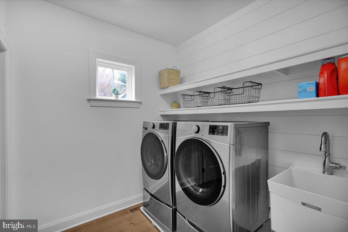 1089 Lititz Bend Drive Lititz, PA 17543 - Photo 27 of 55