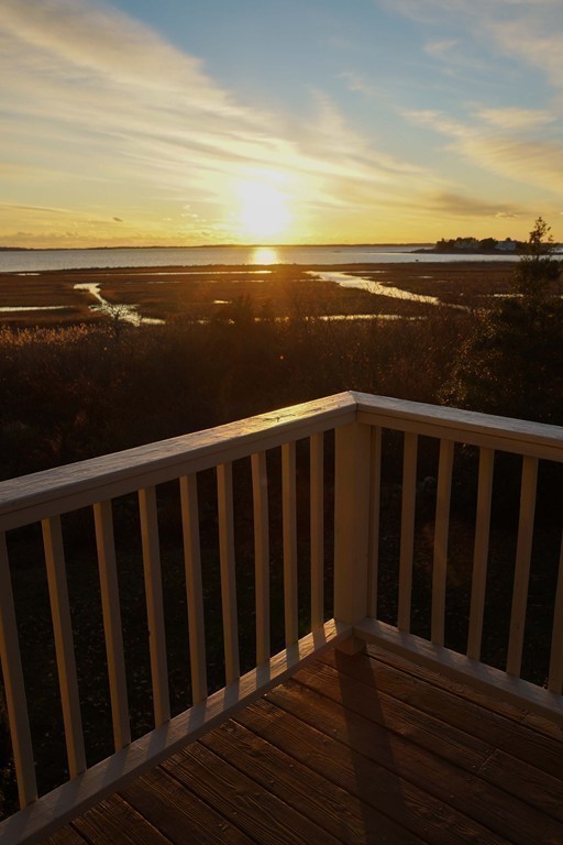 27 Sagamore Road Mattapoisett, MA 02739 - Photo 8 of 23 Gallery Image 8