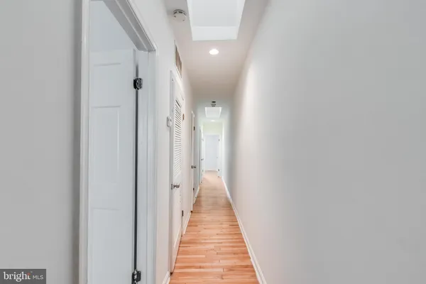 $2,995 | 107 15th Street Northeast, Washington, DC 20002