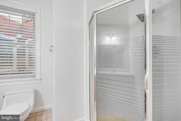 $2,995 | 107 15th Street Northeast, Washington, DC 20002