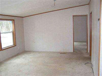 8045 Farrand Road Montrose, MI 48457 - Photo 4 of 8 20153776-3.JPG