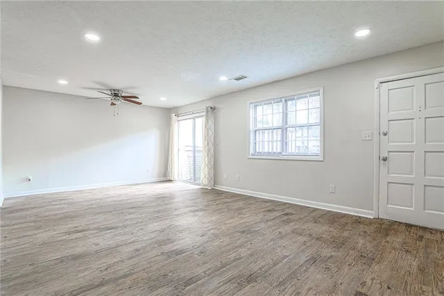 $125,000 | 1150 Rankin Street, Unit 20O, Stone Mountain, GA 30083