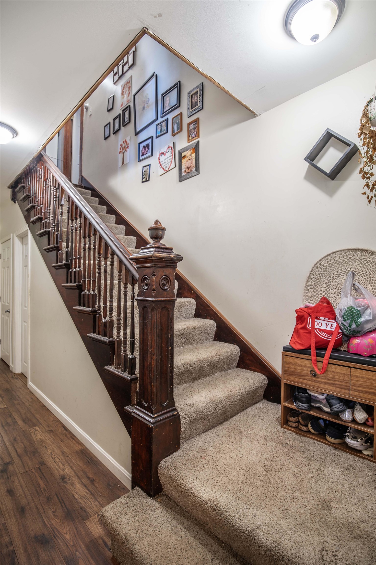 321 Laurel Street Manchester, NH 03103 - Photo 7 of 28 Gallery Image 7