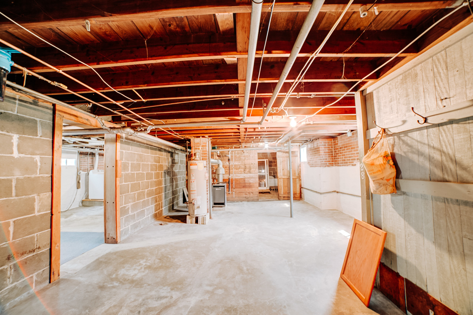 317 South 4th Street Watseka, IL 60970 - Photo 35 of 40 a view of a room with wooden floor