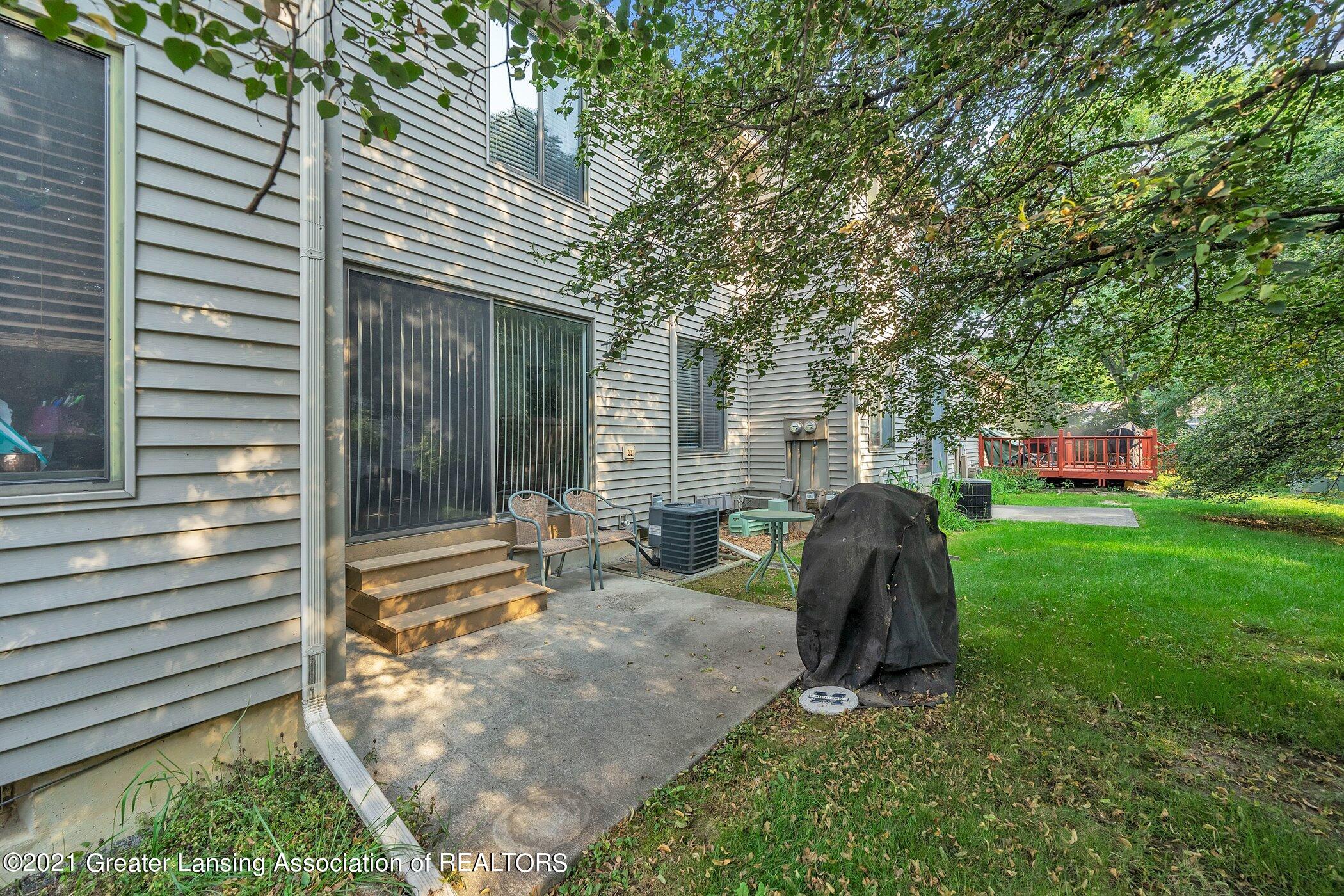 5794 Okemos Road, Unit 3 Haslett, MI 48840 - Photo 31 of 34 31-5794 Okemos Rd, Unit 3 - Windowstill