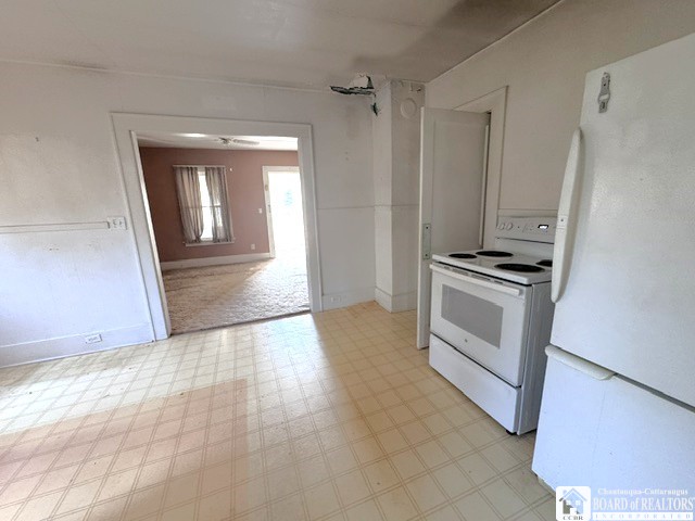151 West Chestnut Street Dunkirk, NY 14048 - Photo 24 of 32