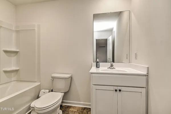 $499,000 | 6901 Wildlife Circle, Piney Flats, TN 37686