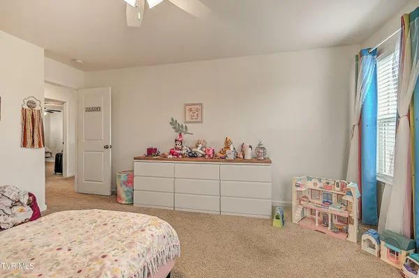 $499,000 | 6901 Wildlife Circle, Piney Flats, TN 37686