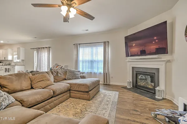 $499,000 | 6901 Wildlife Circle, Piney Flats, TN 37686