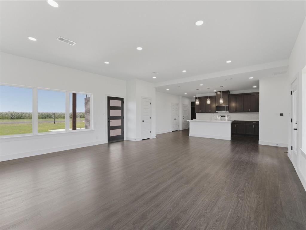 2091 Goodwyn Road Italy, TX 76651 - Photo 22 of 36