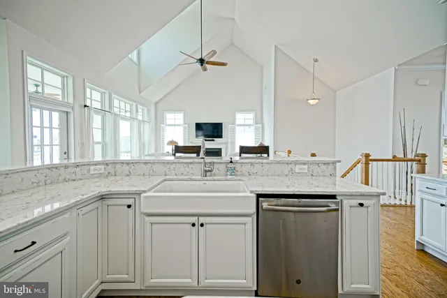 $1,750,000 | 36903 Crossrail Way, Lewes, DE 19958