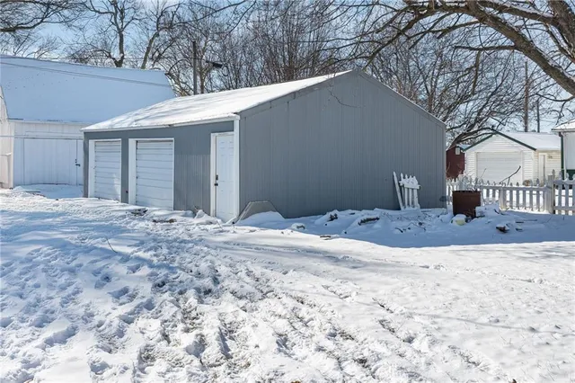 $344,900 | 104 West Main Street, Savannah, MO 64485