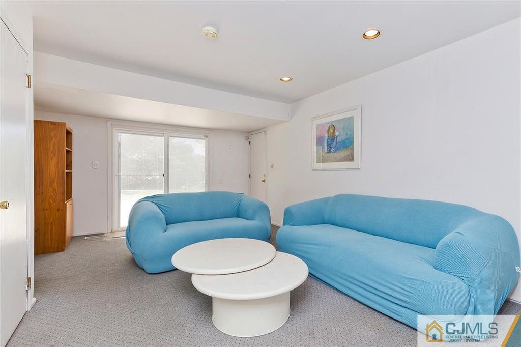 26 Rath Lane East Brunswick, NJ 08816 - Photo 13 of 25 Gallery Image 13