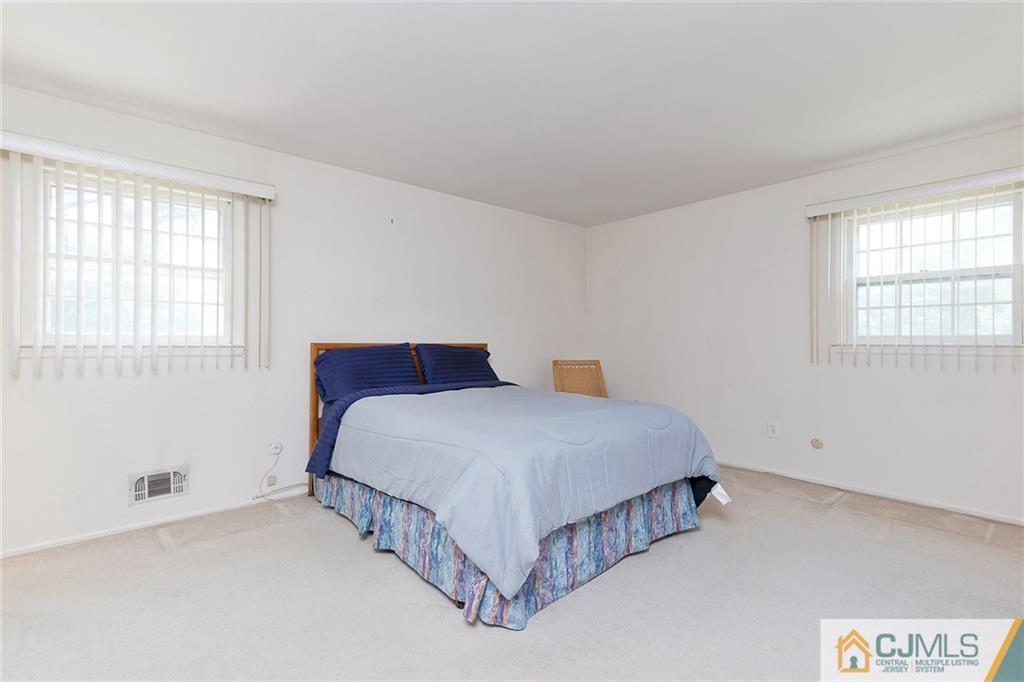 26 Rath Lane East Brunswick, NJ 08816 - Photo 14 of 25 Gallery Image 14