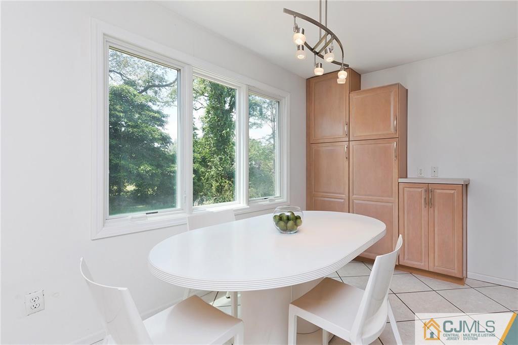 26 Rath Lane East Brunswick, NJ 08816 - Photo 10 of 25 Gallery Image 10