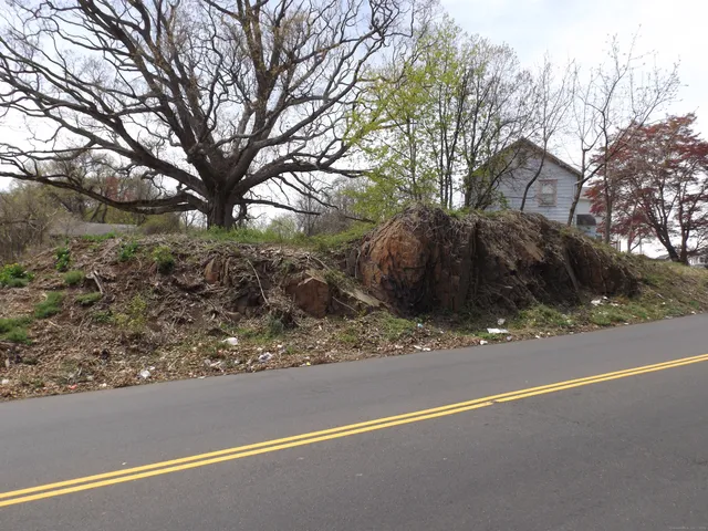 $99,900 | 213 Exeter Street, Bridgeport, CT 06606