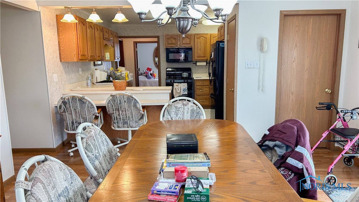 202 Klingler Road Paulding, OH 45879 - Photo 13 of 30 Kitchen/Dining Area