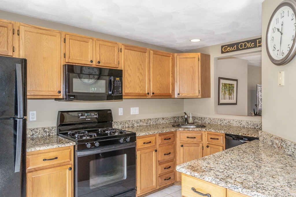 23 Deer Path, Unit 2 Maynard, MA 01754 - Photo 8 of 30 Gallery Image 8