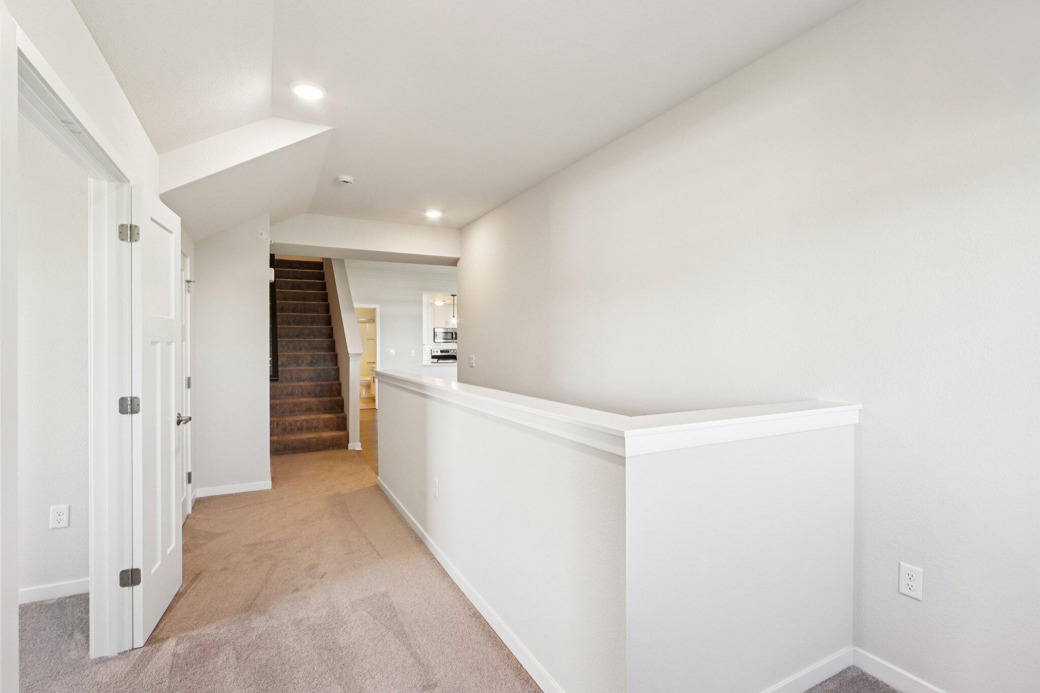 1625 Grey Fox Trail, Unit F Mukwonago, WI 53149 - Photo 16 of 43 20-web-or-mls-Grey Fox Trail-S0910-020