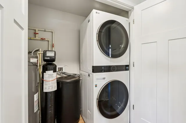 $384,900 | 1625 Grey Fox Trail, Unit F, Mukwonago, WI 53149