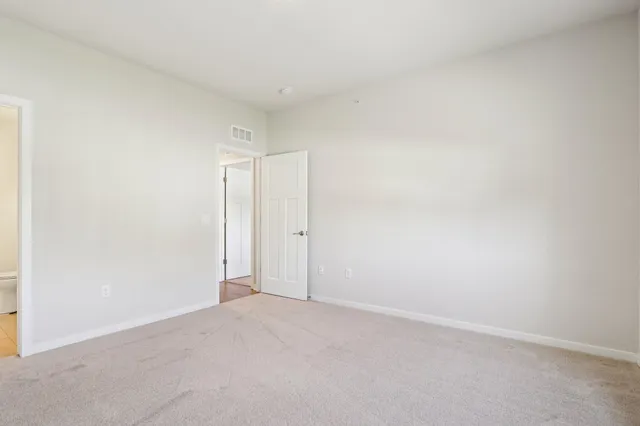 $384,900 | 1625 Grey Fox Trail, Unit F, Mukwonago, WI 53149