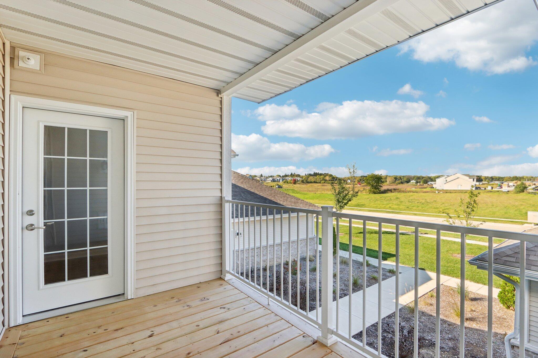 1625 Grey Fox Trail, Unit F Mukwonago, WI 53149 - Photo 35 of 43 45-web-or-mls-Grey Fox Trail-S0910-045