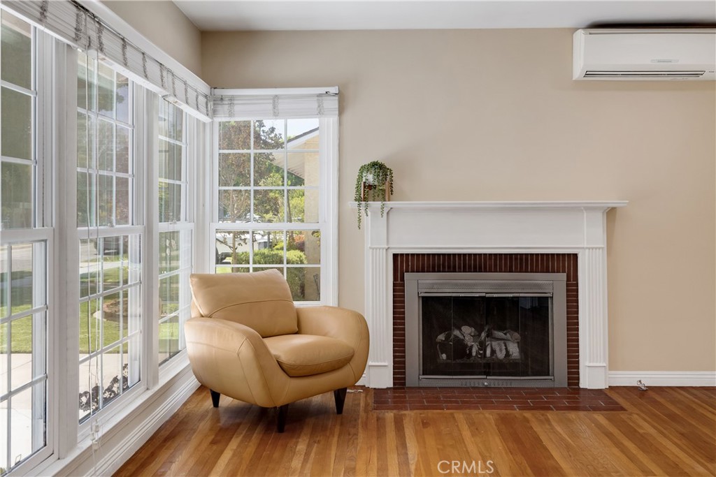 3135 Heather Road Long Beach, CA 90808 - Photo 6 of 34