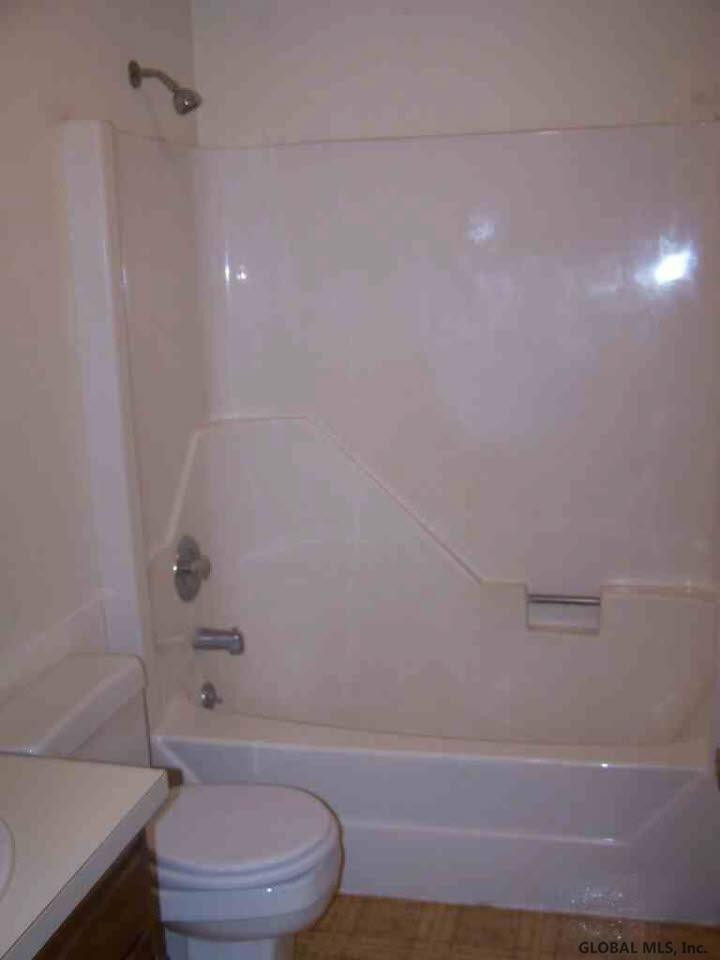 6 Willow Road Queensbury, NY 12804 - Photo 8 of 10 Photo 13