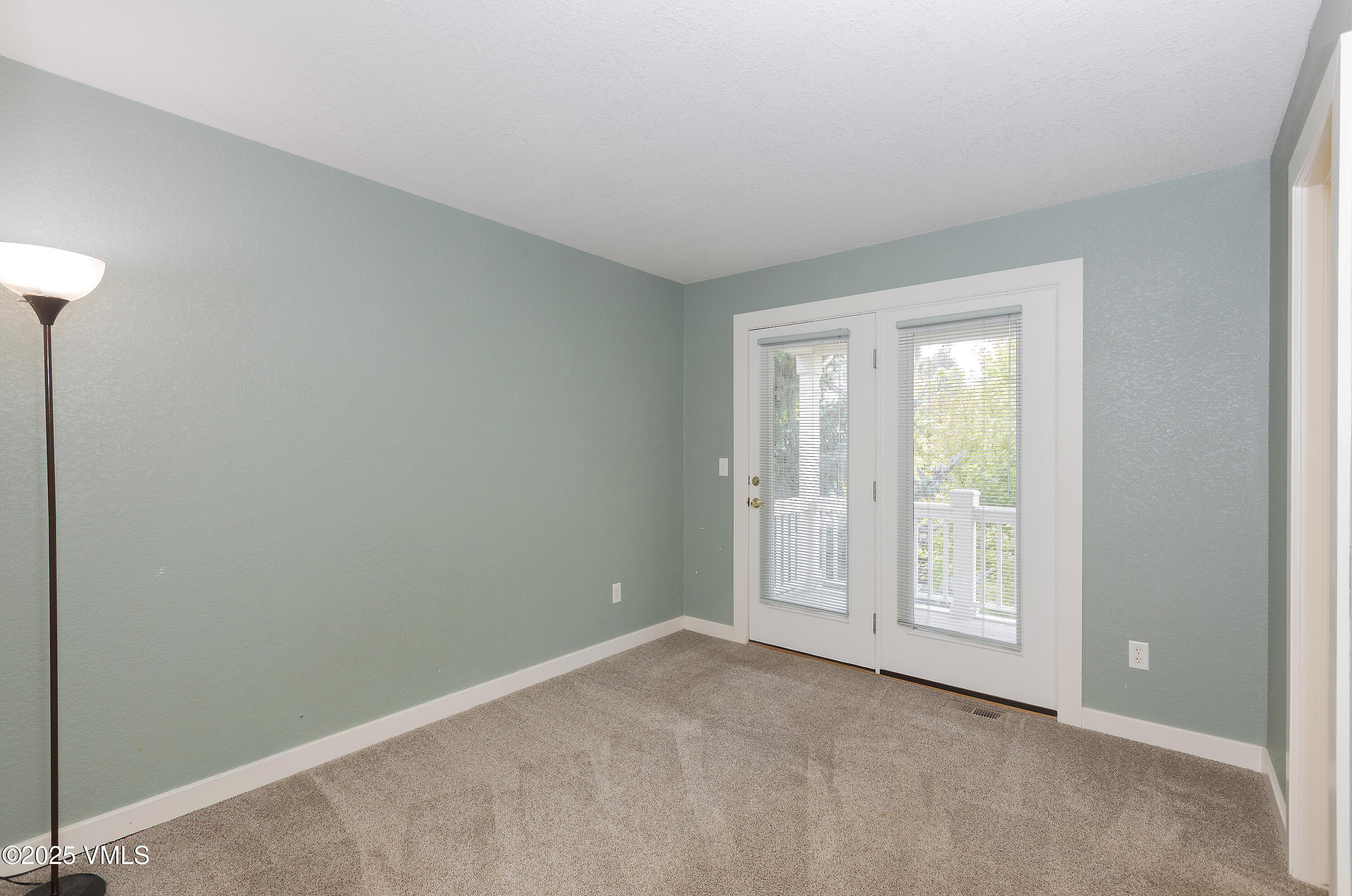 95 Eagle Ranch Road Eagle, CO 81631 - Photo 15 of 31 an empty room with windows