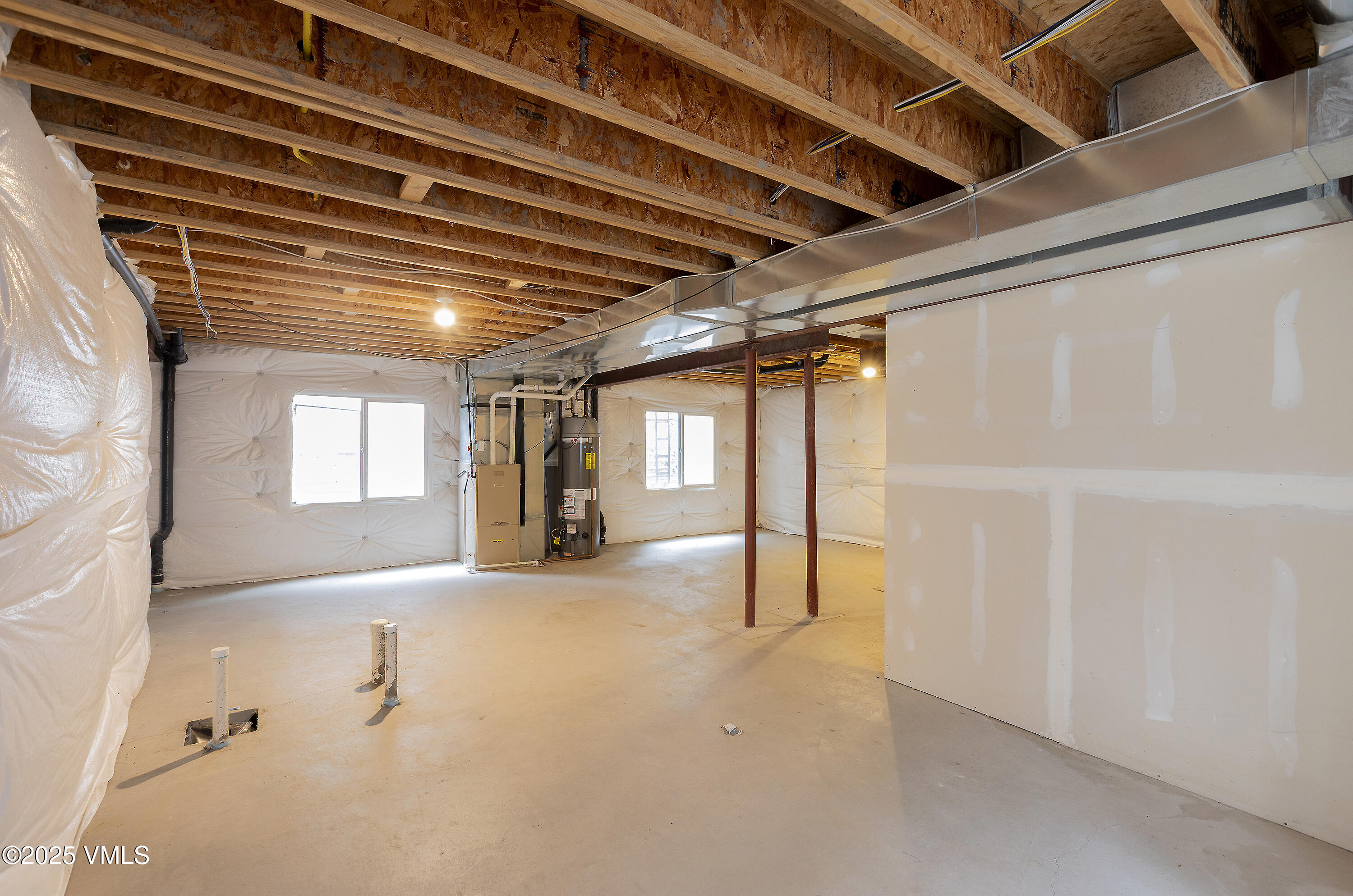95 Eagle Ranch Road Eagle, CO 81631 - Photo 27 of 31 a view of an empty room