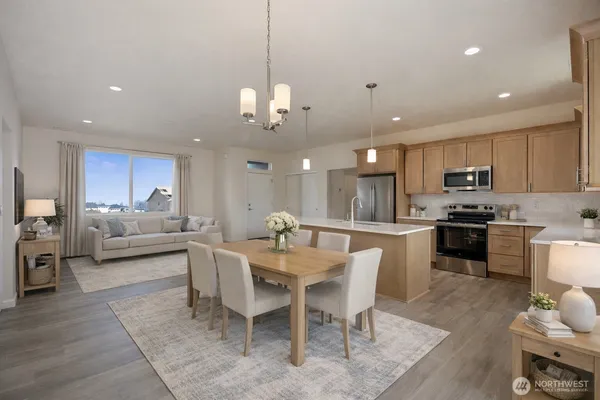$405,621 | 8383 Desert Greens Loop Southeast, Othello, WA 99344