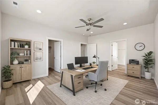 $405,621 | 8383 Desert Greens Loop Southeast, Othello, WA 99344